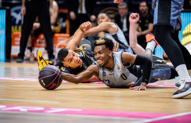 次完美的反 次完美的反